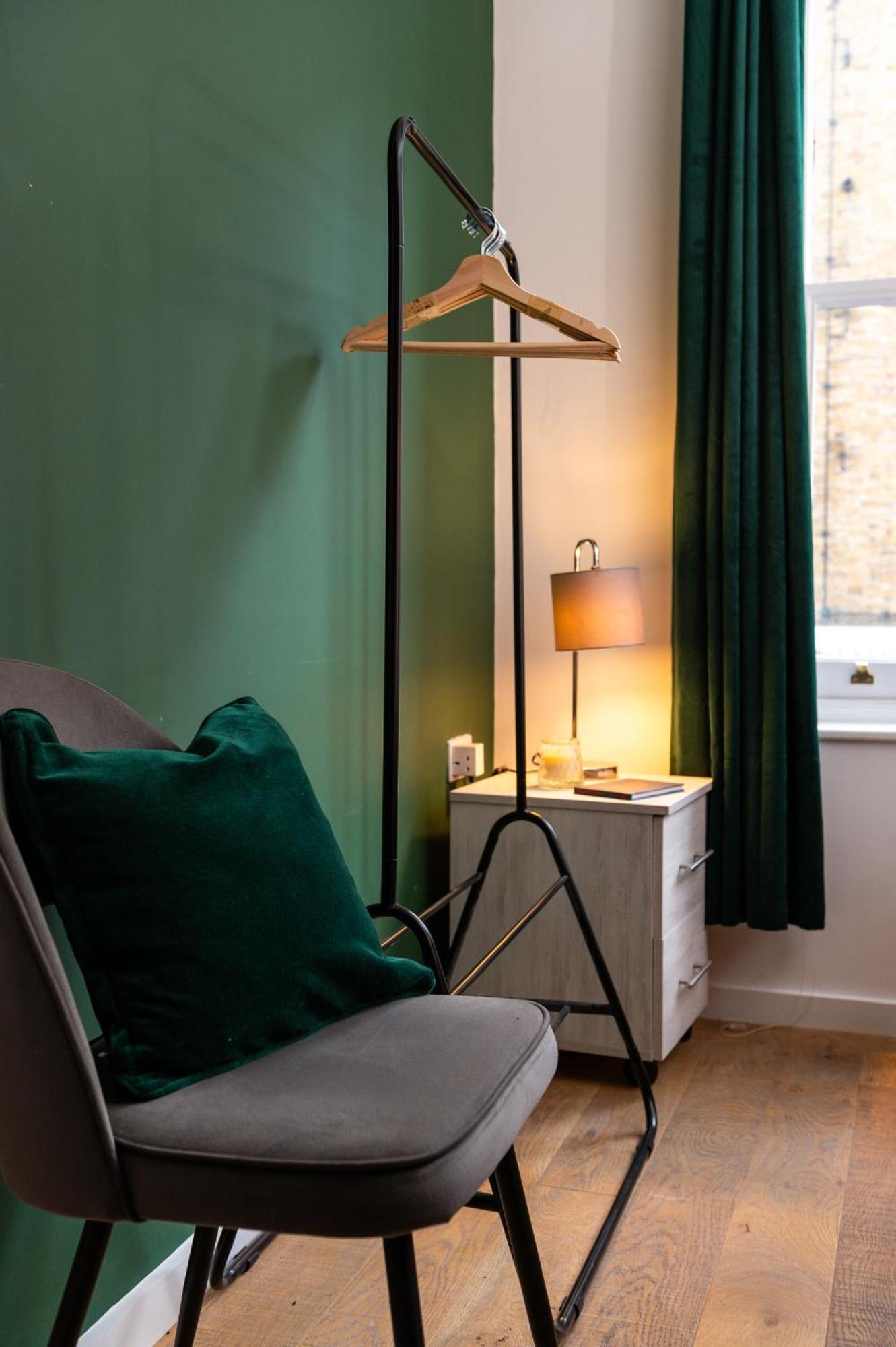 1Br Stylish Flat By Hostarahomes, Near Liverpool Street, Prime London Location, Sleeps Up To 4 Kültér fotó
