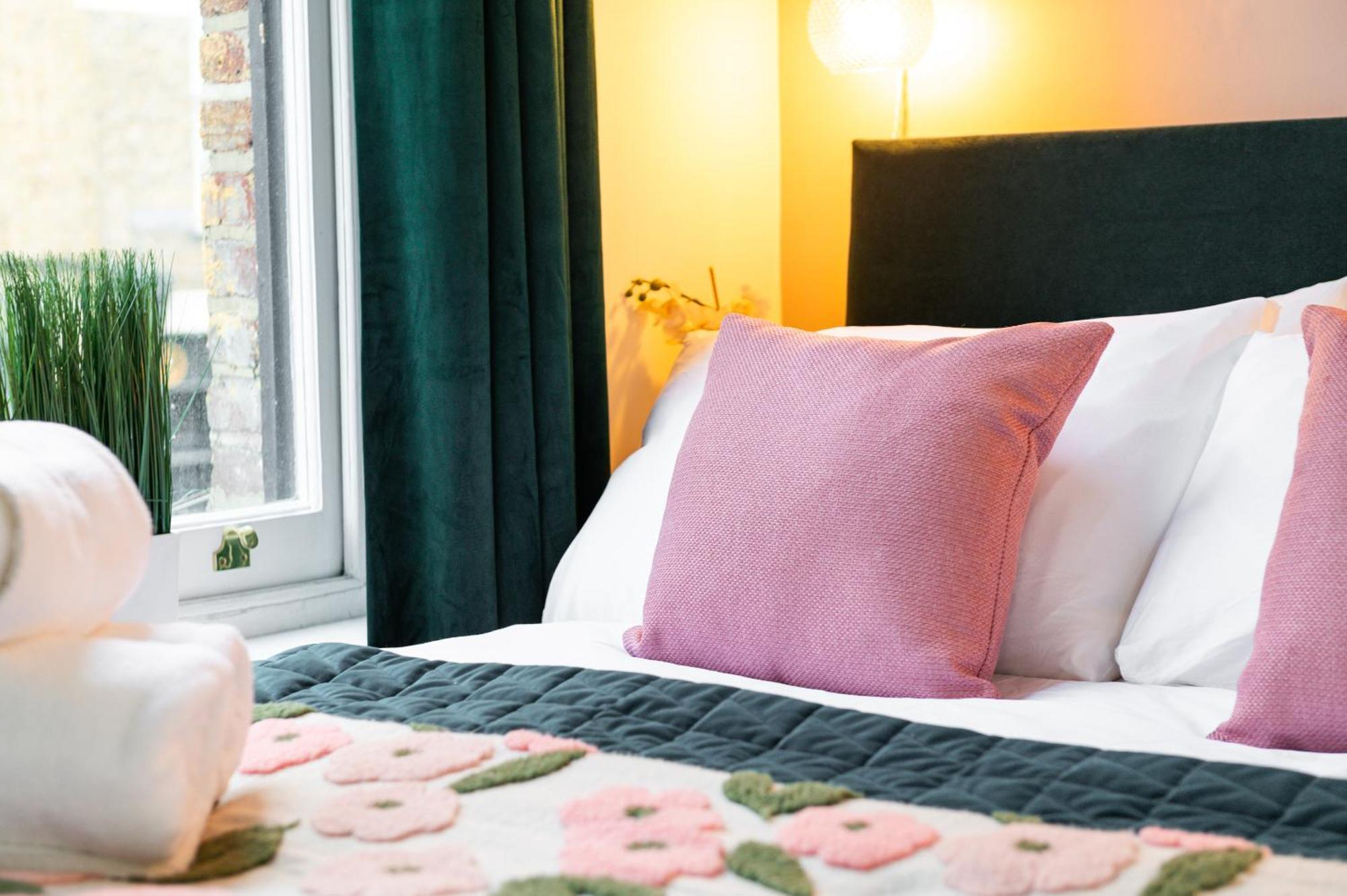 1Br Stylish Flat By Hostarahomes, Near Liverpool Street, Prime London Location, Sleeps Up To 4 Kültér fotó